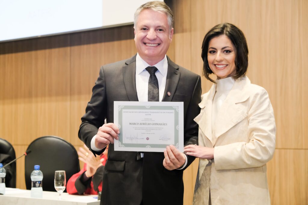 DR Marco Aurélio Guimarães e DRA Roberta Abagge Santiago AATPR